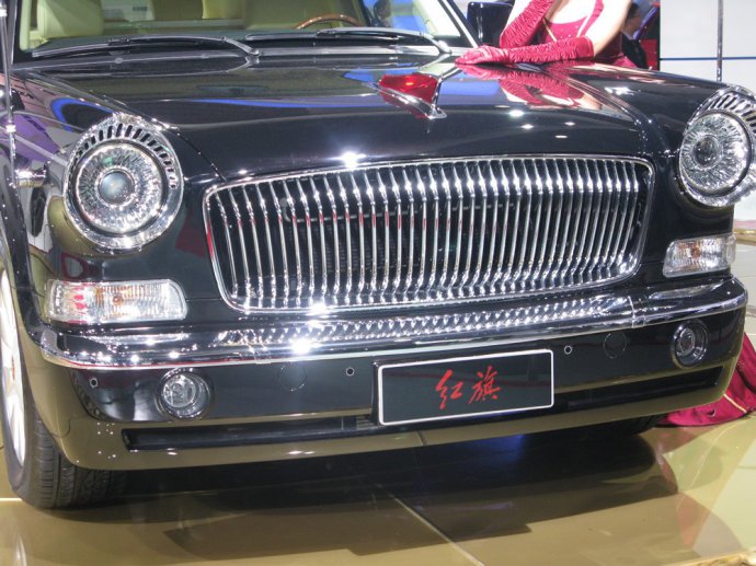 2010广州车展:解析红旗阅兵车hqe
